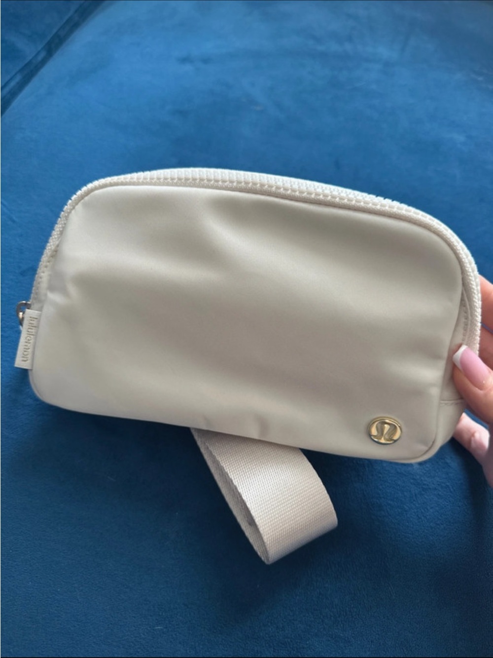 Lululemon Everywhere Belt Bag  NWT